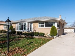 7812 W Park Ave, Niles, IL