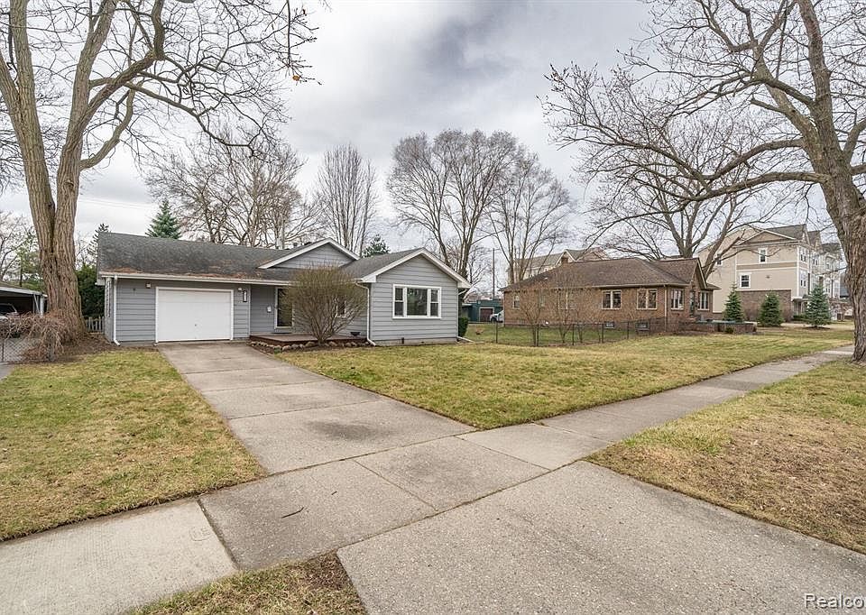 526 Midland Blvd, photo 21