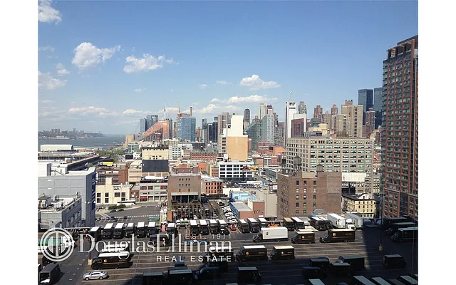 Rented by Douglas Elliman | media 2