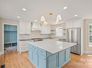 315 S Main St, Davidson, NC 28036