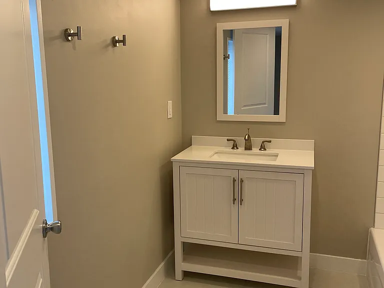 145 Dupont St #1 — Photo 9