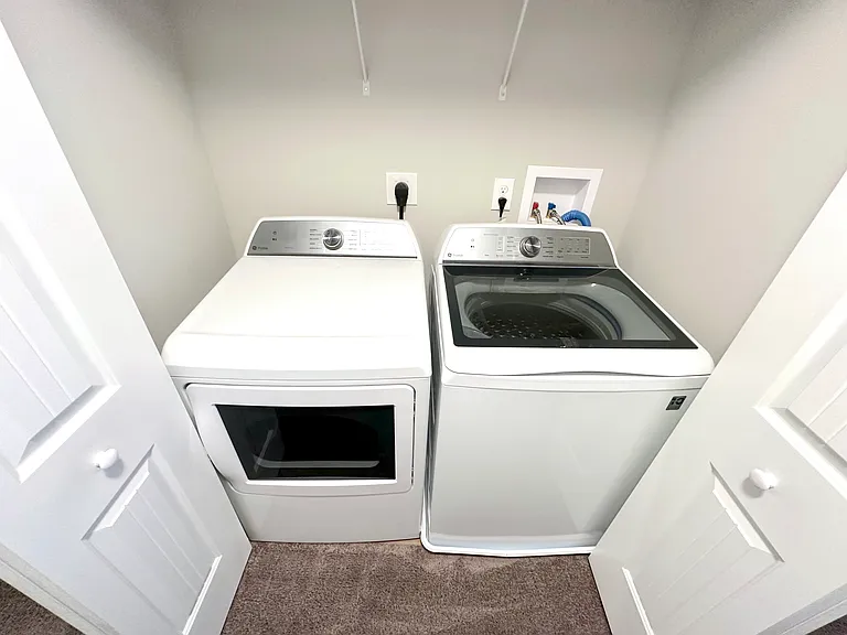 106 Pacer Dr — Photo 9