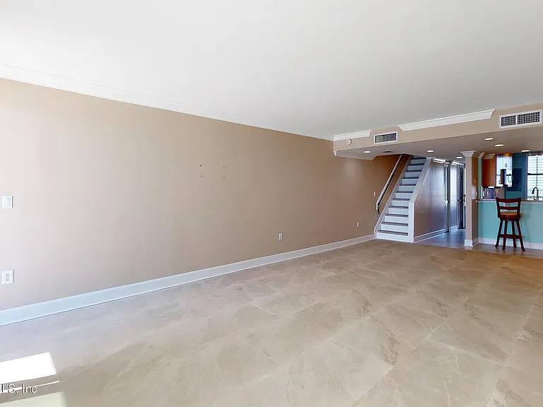 2100 Ocean Dr #Penthouse 2 — Photo 26