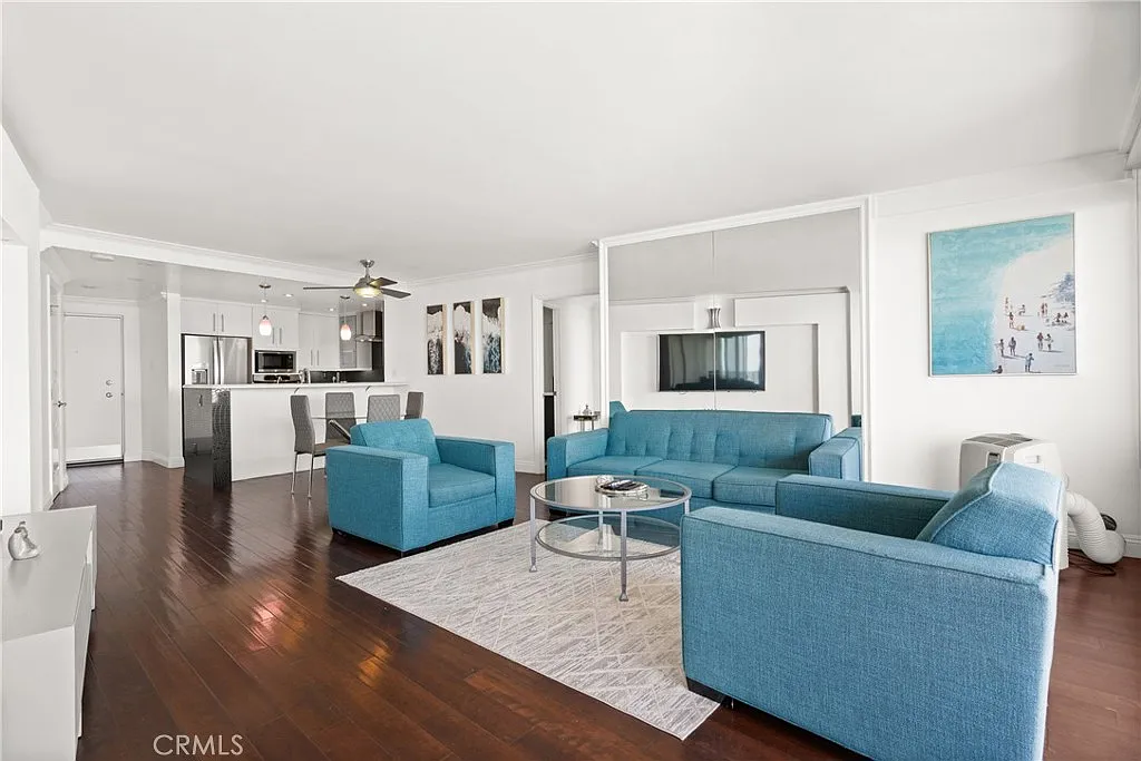 3 bed, 1260 sqft, $5,500 — Photo 1