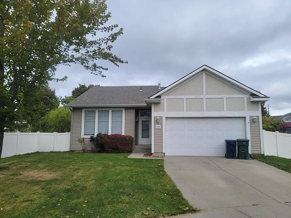 2465 W Sarge Ct
