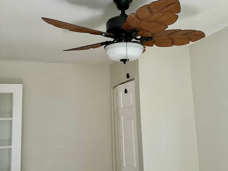 522 Florida Ave — Photo 8