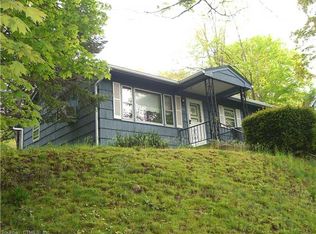 24 New Hanover Ave, Meriden, CT 06451