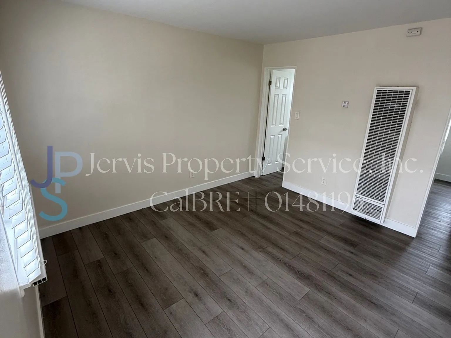 Studio, $1,400 — Photo 1