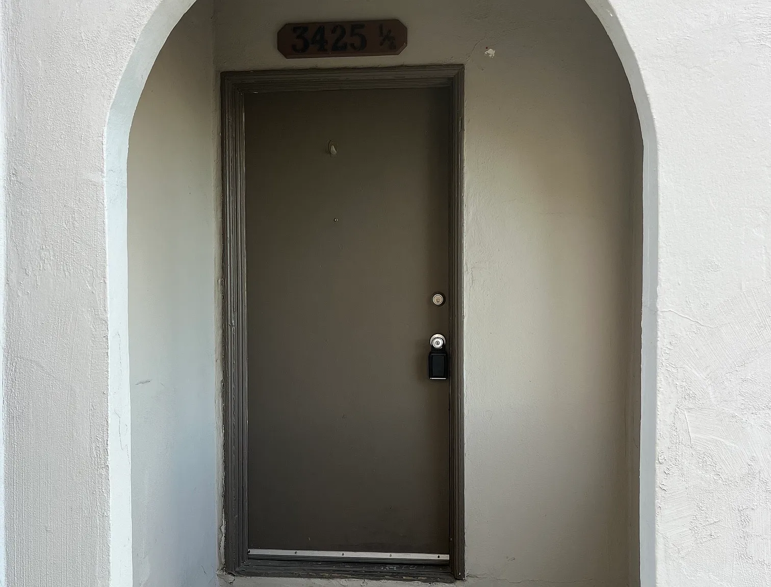 Studio, 500 sqft, $1,550 — Photo 3