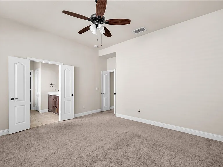 350 Red Cedar Dr — Photo 10