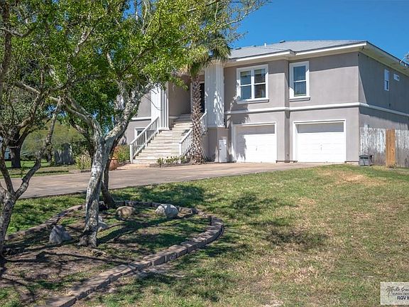 2nd image of 35077 Pelican Pointe Dr
