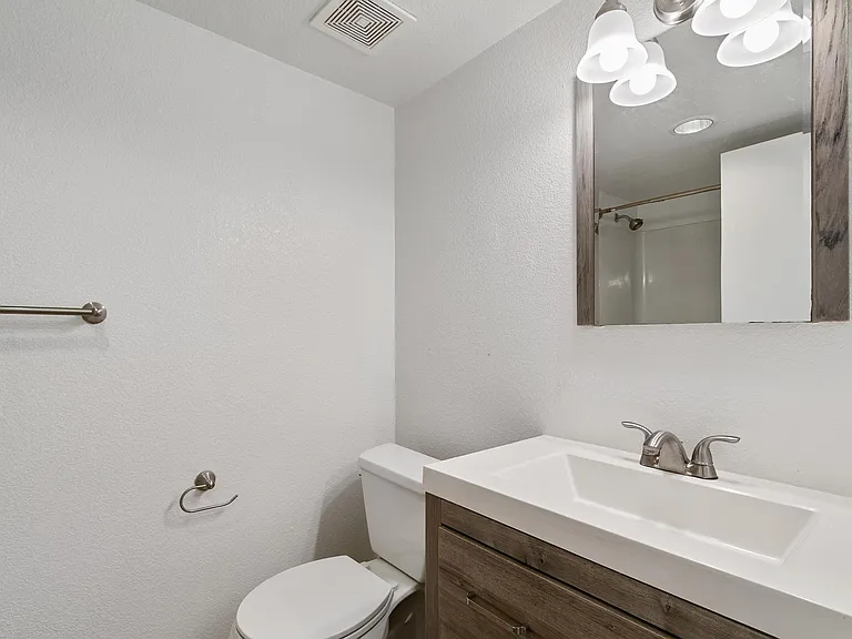 3215 Puffin Cir — Photo 21