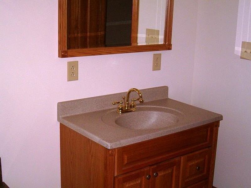 5th image of 173 MEDBURY Road