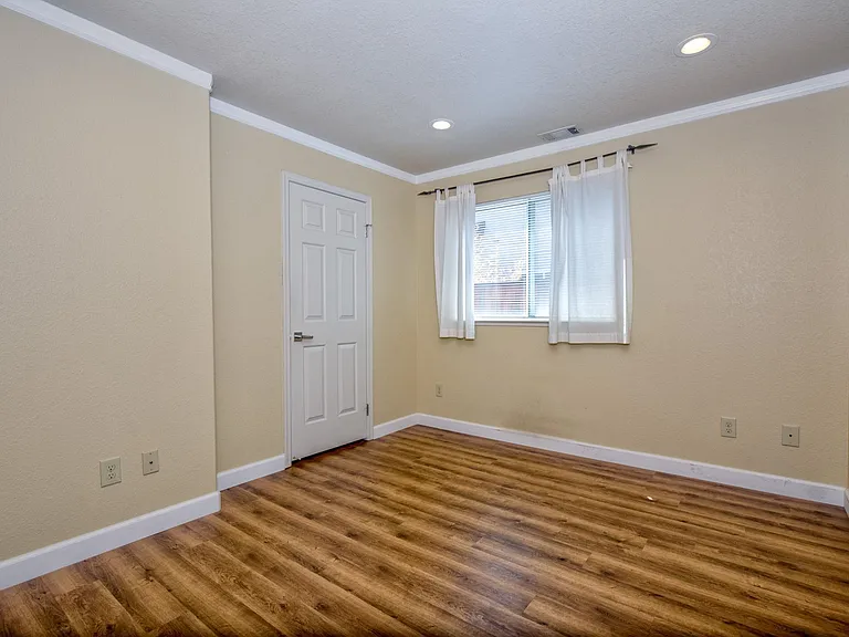 3800 Sheffield Cir — Photo 22