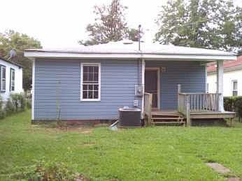 4th image of 2406 Melbourne St