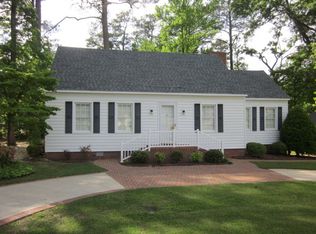 107 Spruce St, Washington, NC 27889