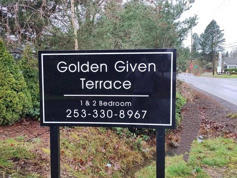 Golden Given Apartments — Photo 14