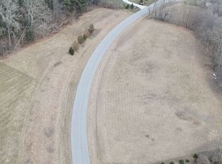 918 Canyon Cliffs Rd, Huntertown, IN 46748