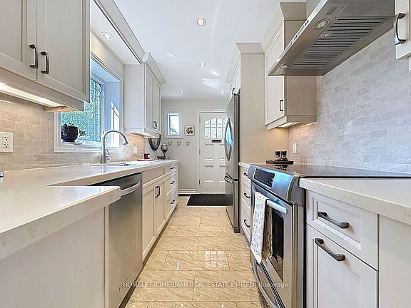 4th image of 79 Neilson Ave