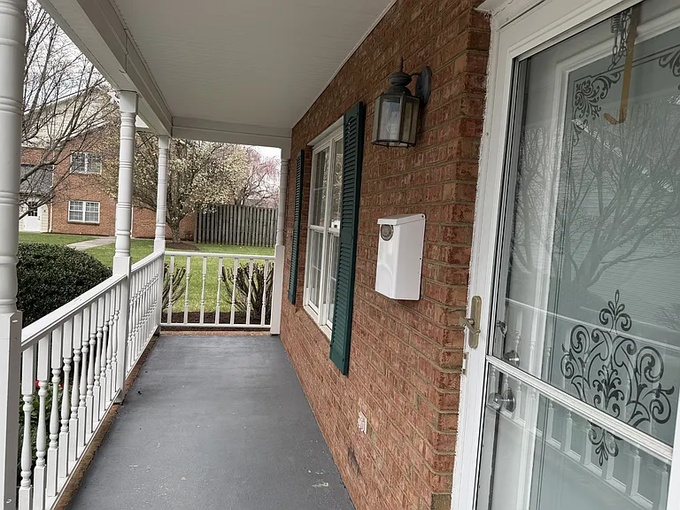 Commonwealth Senior Living at Christiansburg — Photo 3