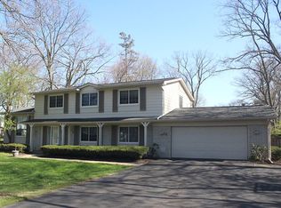 5169 Whispering Oak Ln, West Bloomfield, MI 48322