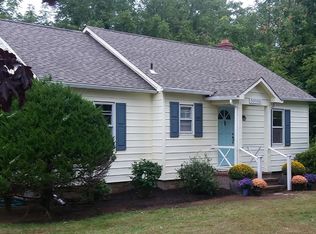 59595 Main Rd, Southold, NY 11971