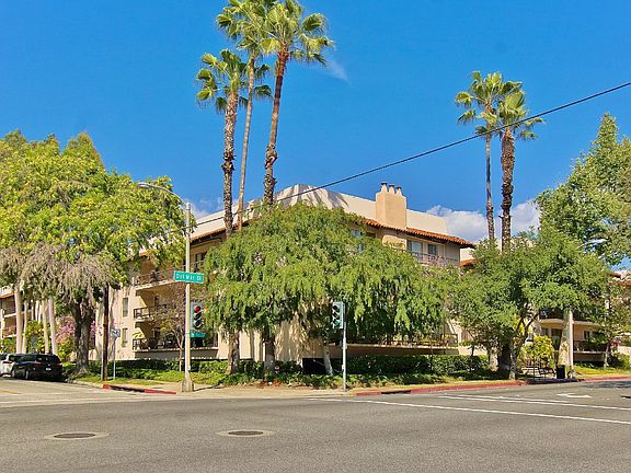 2nd image of 1127 E Del Mar Blvd APT 139