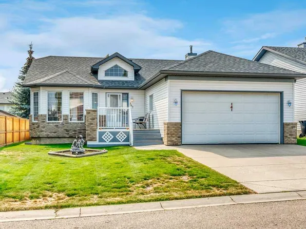 141 W Creek Cres, Chestermere, AB T1X 1H3