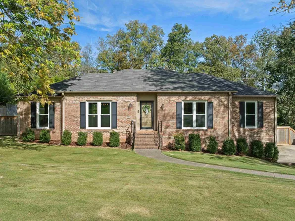 908 Mountain Branch Dr, Vestavia, AL 35226