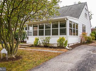 6 Lynn Dr, Norristown, PA 19403