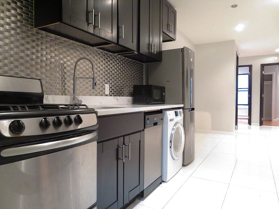 1st image of 350 Manhattan Ave APT 3f
