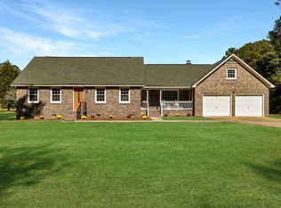 2436 Bethera Rd, Bonneau, SC 29431