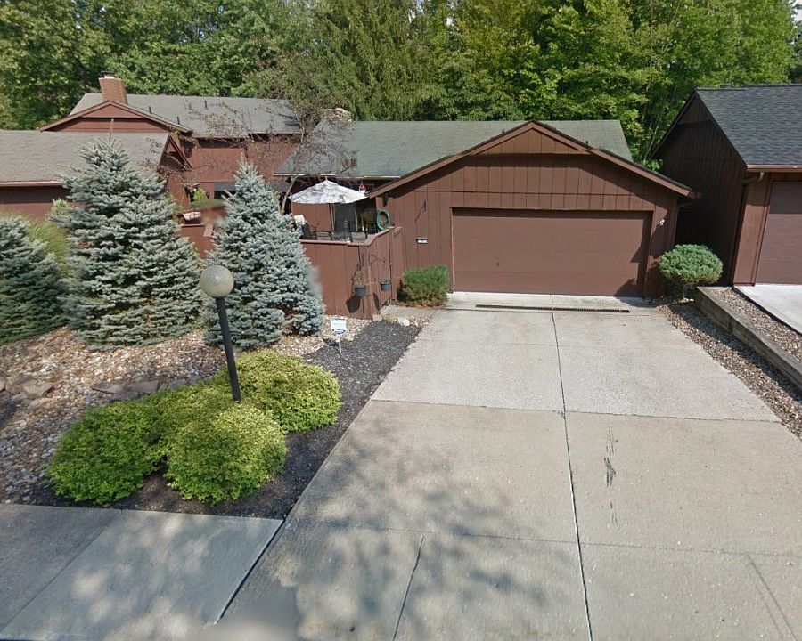 1st image of 17873 Cliffside Dr #4933