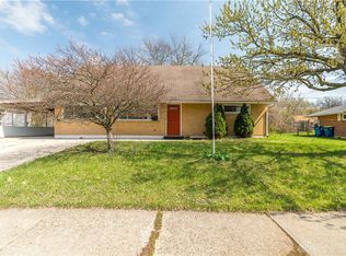 5676 Shady Oak St, Dayton, OH 45424