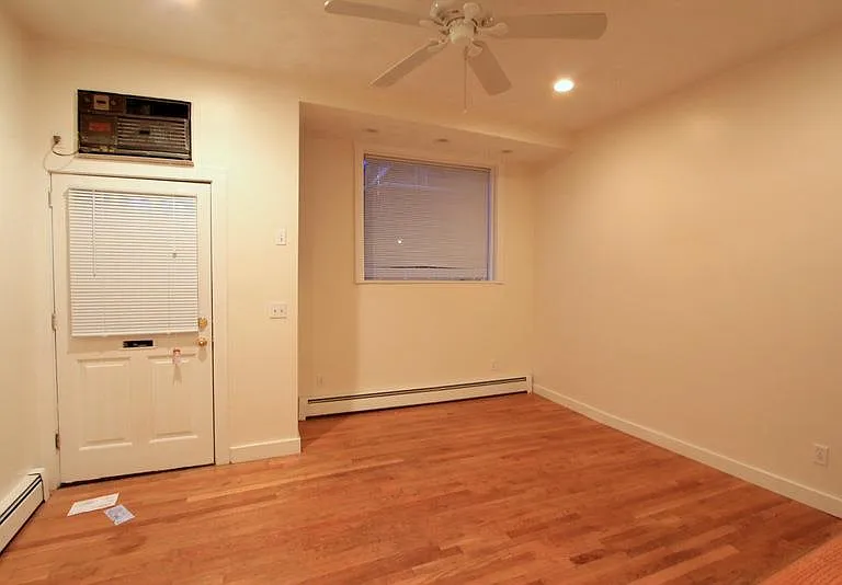 302A Highland Ave #A — Photo 9