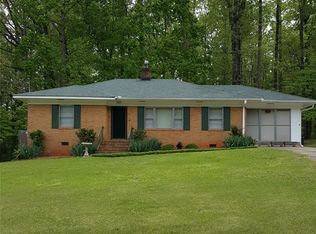 111 Club Dr, Stockbridge, GA 30281