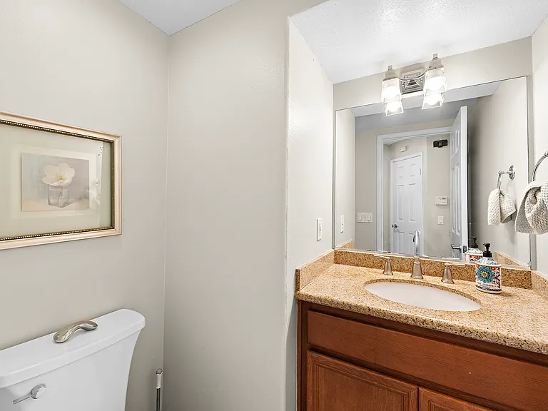 81 Garrison Loop — Photo 10