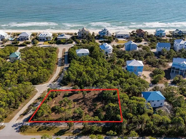 1944 Reed Ct W, Eastpoint, FL 32328