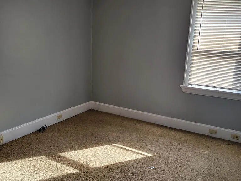 1901 Mentor Ave #1 — Photo 8