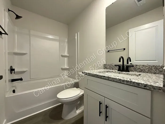 130 18th St NW — Photo 8