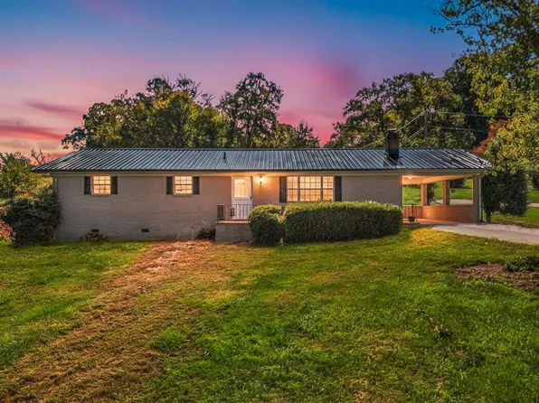 583 Silver City Rd, Whitesburg, TN 37891
