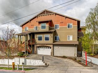 1026 22nd St APT 207, Bellingham, WA 98225