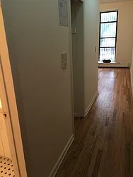 Rented by Alexander Bilu, LREB