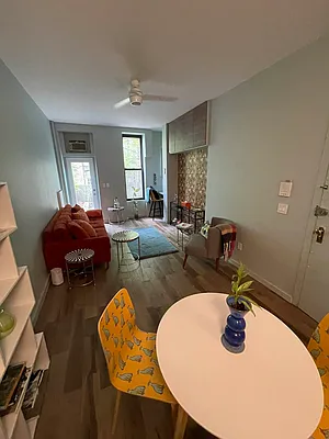 Rented by Eric Goodman Realty Corp | media 15