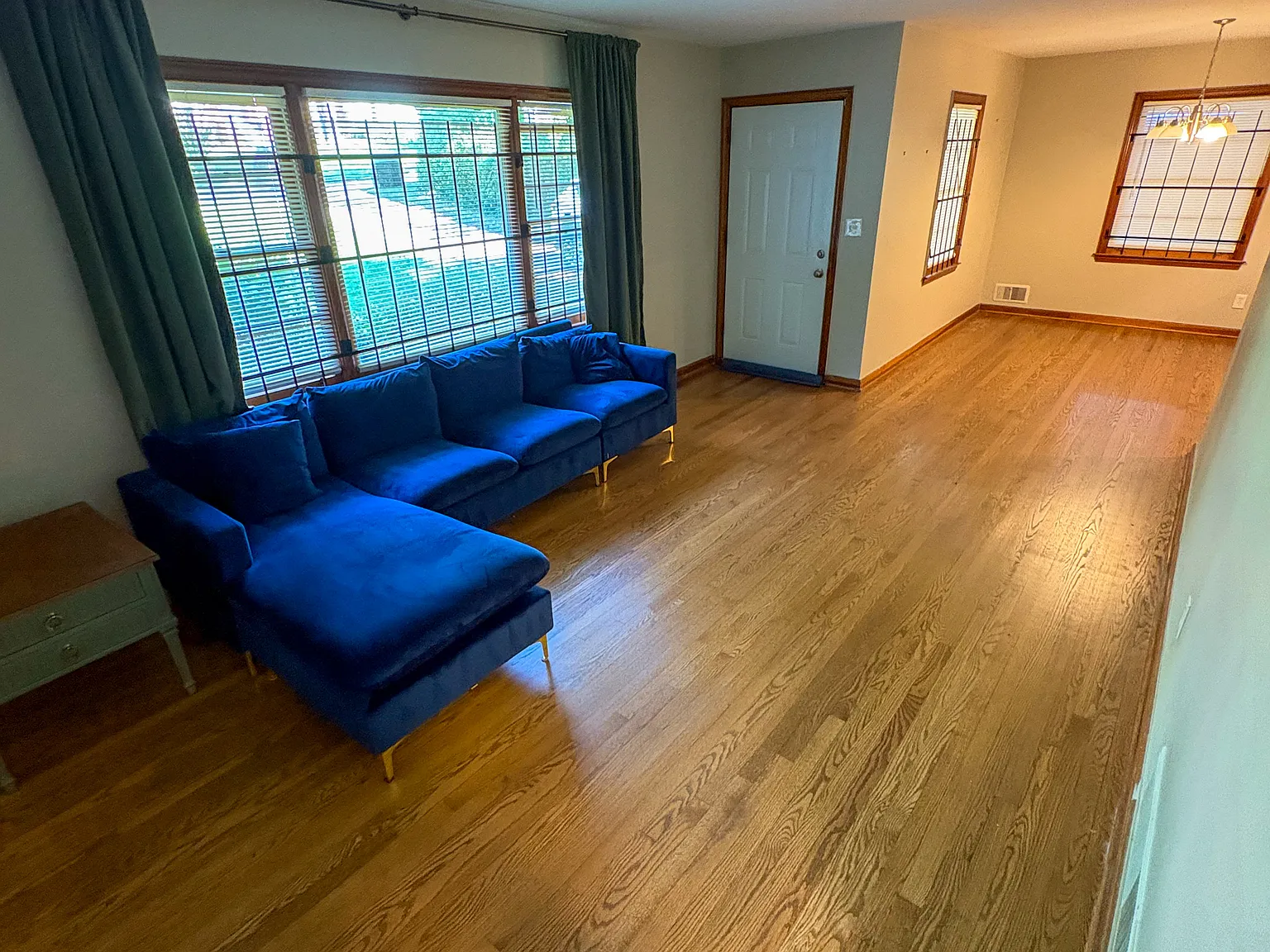2 bed, 1.5 bath, 1120 sqft, $2,450 — Photo 4