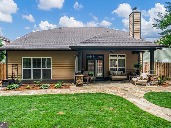 4th image of 1033 Red Maple Way