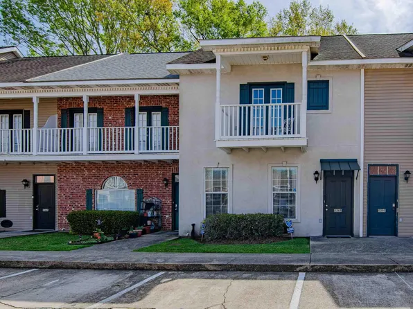 5385 Arlington Ct, Baton Rouge, LA 70820