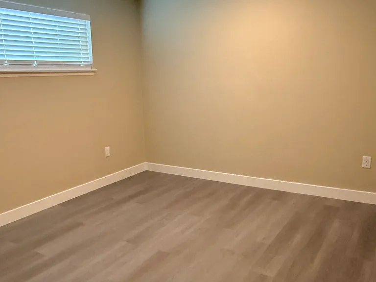 482 Dover Way #482 — Photo 11