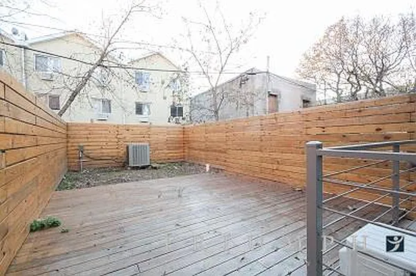 Sold by Triumph Property Group | media 24