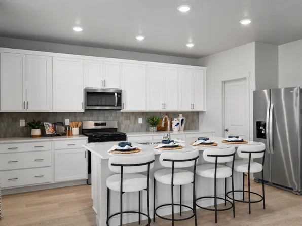 923 N 200 E, Santaquin, UT 84655